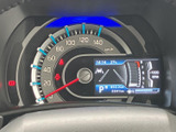 視認性の高いメーターパネル。走行情報や車両情報を一目で確認できます。運転に必要な情報を的確に把握し、安全運転をサポートします。