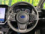 【純正革巻きステアリング】上質な革を使用することで、手にしっかり馴染みとても運転しやすいハンドルです♪