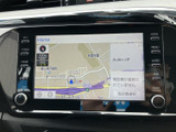 ナビゲーションシステムで、目的地までスムーズに。運転をサポートする機能が充実しています。