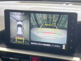 【パノラミックビューモニター】専用のカメラにより、上から見下ろしたような視点で360度クルマの周囲を確認することができます☆死角部分も確認しやすく、狭い場所での切り返しや駐車もスムーズに行えます。