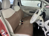 福井の生活に欠かせない軽自動車の在庫が充実しています。スライドドア付きのハイトワゴンや小回りの利くコンパクト軽など、日常使いにぴったりな人気の最新・高年式モデルも豊富に揃っています。