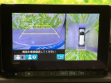 狭い場所での駐車も安心なバックモニター。後方の状況をクリアに映し出し、安全な運転をサポートします。運転に自信がない方にもおすすめです。