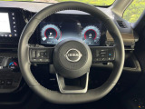 【ステアリングスイッチ】運転中、前方から目線をそらすことなく、オーディオ等の操作が可能な便利機能!安心&快適なドライブを演出してくれます♪