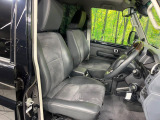 運転席シート廻りは使用感も少なく、良好な状態となっています。丁寧に使われていたことがよくわかりますね。