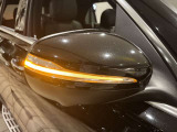 【アットホームな雰囲気のお店です】メルセデスに精通したスタッフが、心をこめてお車選びをお手伝い致します。是非メルセデスベンツへの想いをお聞かせください。
