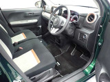 日々の運転を楽々サポート!座り心地のいいシートで快適なドライビングを楽しめます