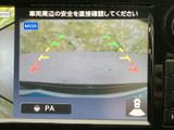安全運転をサポートするモニター画面。後方確認をスムーズに行い、安全な運転を支援します。