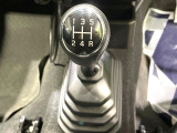 【フロア5速MT】走りの5速MT!!スポーティーな走行をお楽しみいただけます♪