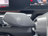 【アップルカープレイ】iPhoneがBMW車両とワイヤレスで接続されます。Apple CarPlayでは、オーディオストリーミングやメッセージングアプリがディスプレイに表示されます。