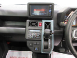 中古車は一物一価、同じようなお車でも、整備状況、外内装の状態など様々です。