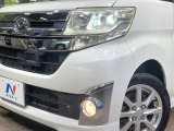 【LEDヘッドライト】悪天候や夜間走行時も良好な視界を確保し安心して運転できる高輝度LEDヘッドライトを装備!点灯速度が早く、消費電力も抑えられています。