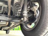 お車を安心してお乗りいただく為には、足回りの定期点検が欠かせません。サービスサポート(有償保証)では無料点検もご提供しており、安心のカーライフをお過ごしいただけるサポート体制が整っています。