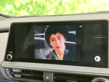 停車中にTV視聴が可能。長距離移動の休憩時間や待ち時間に、番組をお楽しみいただけます。快適な空間を演出します。