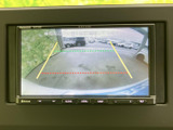 駐車時の安全性を高めるカメラが搭載されています。狭い場所でも後方を確認しやすく、スムーズな駐車操作をサポート。運転に自信がない方にもおすすめです。