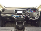 ★いつでも気持ちよく運転できて、使い勝手のいい収納や体をケアするシート、細部にまでこだわったインテリア♪