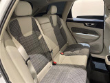 ◆LIBERALAは、輸入車選びの新たなスタイルを提案するインポート・セレクト・ブランドです。オーナー様となる方がクルマから直接感じる感性を第一にした、最良の一台との出会いをコーディネートいたします。
