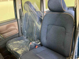フロントシートです。ゆったり運転ができます。長距離ドライブもラクラク♪♪