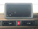 当車両はオーディオレスです。多彩なナビゲーション・オーディオをご用意しております。詳しくは当店スタッフにお問い合わせください。