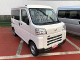どのお車にも車検の残り期間により、安心の12ヶ月点検又は車検整備付きです。納車後の点検、車検などアフターサービスもお任せください。