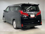 その他にも各種保険、お車の買取(T-UP)、JAF、TSカード、携帯電話などの取扱いをしております。詳しくはスタッフにお尋ねください。
