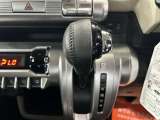操作しやすいシフトレバーです♪