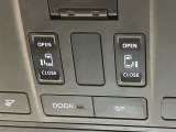 運転席天井部のサテライトスイッチです。