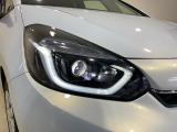 LEDヘッドライトで夜道も安心!