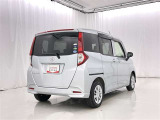 広々とした車内空間に優れた燃費性能。更にデザインも上質で人気のお車です!