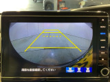 リアカメラ付で、後方をナビ画面で確認。車庫入れも安心です。もちろん、バックギアと連動しています。