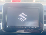【純正大画面ナビ】人気の大型8インチナビを装備。存在感のある大画面はインパクト大!ナビ利用時のマップ表示は見やすく、テレビやDVDは臨場感がアップ!いつものドライブがグッと楽しくなります♪