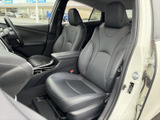 運転しやすいシートポジションで、長時間の運転でも疲れにくい設計です。快適なカーライフを。