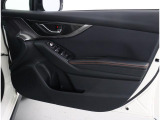 運転席からすべての窓の開け閉めが可能です!!