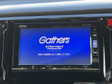 使いやすいインターフェイスで、快適なドライブをサポート。豊富な機能で、目的地までスムーズに案内してくれます。