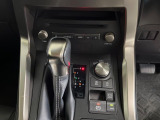 【ドライブモードセレクト】コンフォートな乗り味からスポーティな乗り味までスイッチ一つで切り替え可能。シーンや気分に合わせたモードを選べば、いつものドライブがより一層楽しくなります♪