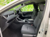 ドライバーの視界を確保した、見やすいインパネデザイン。運転操作をスムーズに行えます。