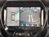 バックガイドモニターで、後方を確認しながら安心して駐車することができます。運転初心者も熟練者も必須の機能ですよ!