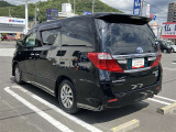 走りにこだわりながら収納力も持ち合わせたお車です。荷物を載せて軽快なドライブを楽しめますよ♪