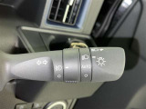 トンネルなど、周囲の明るさの変化でランプ類を自動オン・オフするコンライトです(消し忘れ防止機能付)