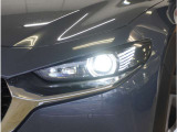 【LEDヘッドライト】省電力で長寿命の明るく運転しやすいLEDヘッドランプです。明るく照らすので暗い夜道からお客様を守ってくれます。お近くの広島マツダまでお越しください。