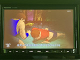 停車中には、テレビや動画コンテンツを大画面でお楽しみいただけます。長距離移動の際に、リラックスした時間を過ごせるでしょう。
