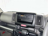 天候・交通情報収集の必需品。AM・FMラジオ付き。
