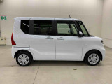 軽自動車、小型車を中心に常時300台展示車を御用意させて頂いております