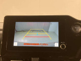 いまや必須装備「ナビゲーション」搭載!知らない場所にスイスイッとドライブ。もう、これなしではハンドルを握れませんね!でも運転中の操作は危険ですのでご注意ですね☆