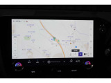 ドライバーが運転操作に集中できるコックピット思想、「タズナコンセプト」が取り入れられたインテリアとなっています