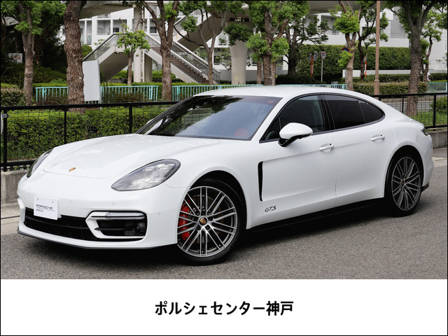 ポルシェ パナメーラ 