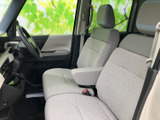 運転しやすいように配置された操作系が魅力。直感的に操作できるので、初めての方でも安心です。快適な運転をサポートします。