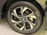 TSキュービックカードを是非ご加入ください!点検・車検のお支払いもカードでお支払いできます。