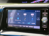 CDやUSB、Bluetoothなど、様々なメディアに対応。お好みの音楽を車内で楽しめます。音質にもこだわったクリアなサウンドが魅力です。