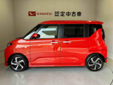 側面からの写真です。ご希望のお車が見当たらない場合は、弊社スタッフがしっかりとお客様のご要望に合ったお車をお探し致します。