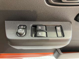 ダイハツディーラーでは「ダイハツ認定U-CAR」という基準を設け、車選びに詳しくないお客様でも「安心して選べる」をご提供しています。